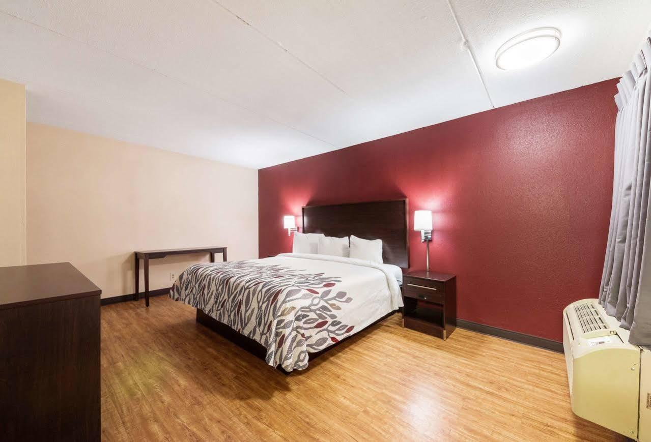 Motel 6 San Antonio Tx I 35 North Corridor מראה חיצוני תמונה